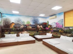 Phòng nghỉ cộng đồng thoáng mát, đậm chất làng quê Việt tại Thăng Long Eco Bay.