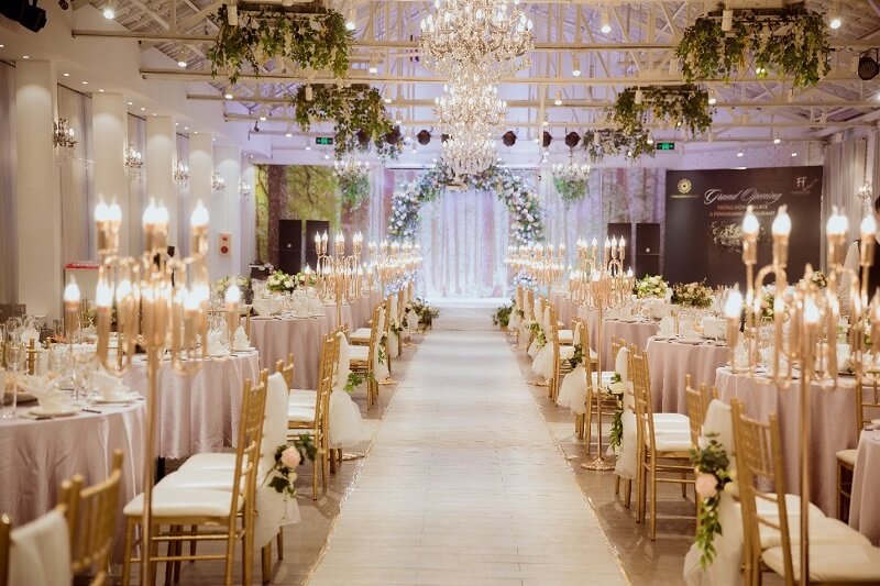 Kinh nghiệm tổ chức đám cưới tại nhà hàng