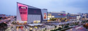 AEON Mall Long Biên là điểm đến mua sắm và giải trí hiện đại, phù hợp cho cả gia đình.