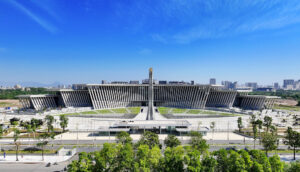 Bảo tàng Lịch sử Quân sự Việt Nam tái hiện lịch sử chiến đấu hào hùng của dân tộc.