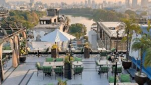 Các quán cà phê rooftop Hà Nội view đẹp, không gian thoáng đãng.