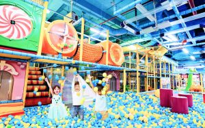 Trung tâm vui chơi giải trí trong nhà