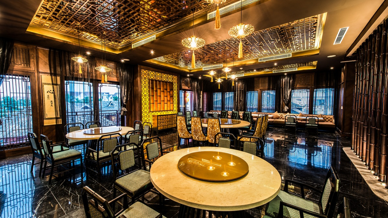 nhà hàng tổ chức tiệc công ty