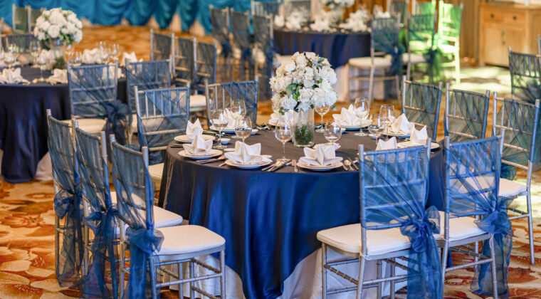 Tổ chức sự kiện / tiệc tri ân khách hàng là cách trực tiếp để cảm ơn và gắn kết khách hàng.